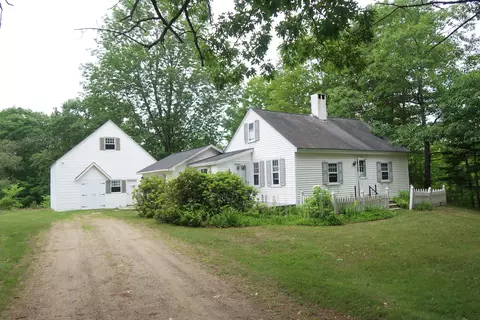 39 N Wayne Rd, Wayne, ME 04284 photo 1