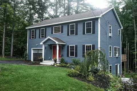1 Grandview Dr, Limerick, ME 04048 photo 1