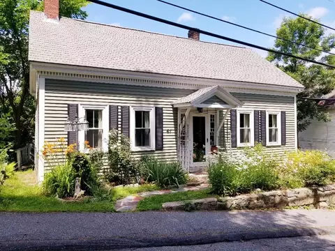 47 Granite St, Bath, ME 04530 photo 1