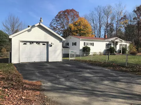 84 Webster Corner Rd, Sabattus, ME 04280 photo 1