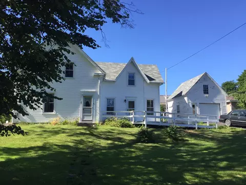 96 E Main St, Vinalhaven, ME 04863 photo 1