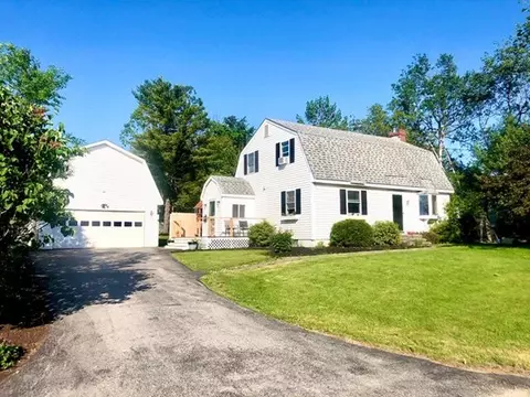 22 Sargent Dr, Brewer, ME 04412 photo 1