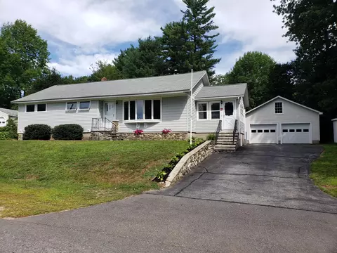 6 Highland Rd, Jay, ME 04239 photo 1