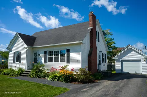 165 Chamberlain St, Brewer, ME 04412 photo 1