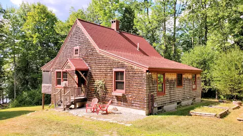 15 Robin Ln, Unity, ME 04988 photo 1