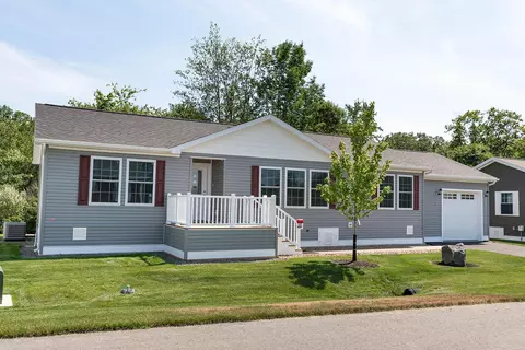 46 Settlement Loop, Kittery, ME 03904 photo 1
