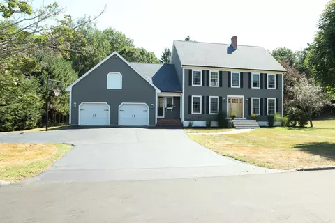 7 Seafields Ln, Saco, ME 04072 photo 1