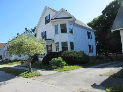 94 Fling St, Brewer, ME 04412 photo 1