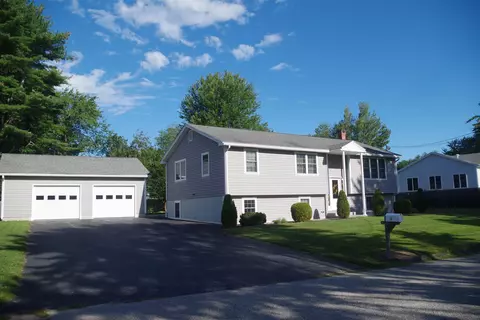 3 Olive St, Saco, ME 04072 photo 1