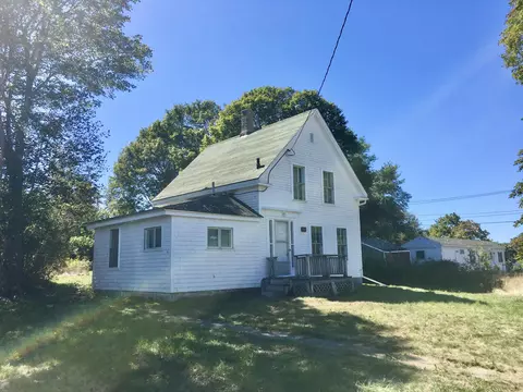 107 E Main St, Vinalhaven, ME 04863 photo 1