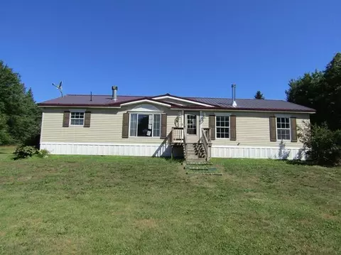 14 Smith Rd, Dexter, ME 04930 photo 1