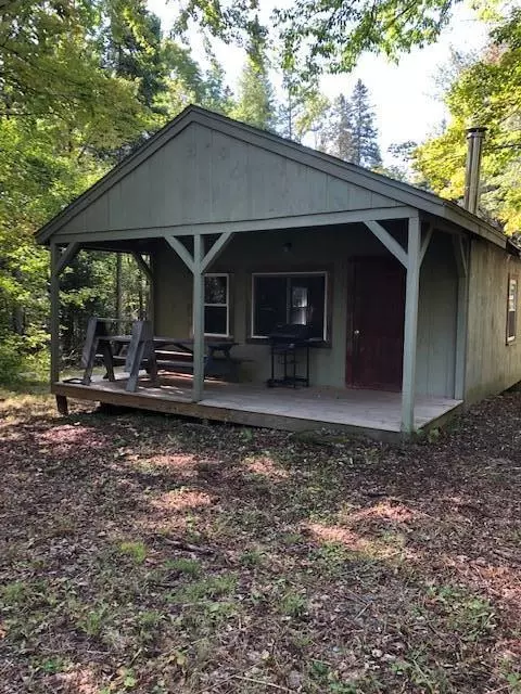 75 Bradley Rd, Dover Foxcroft, ME 04426 photo 1