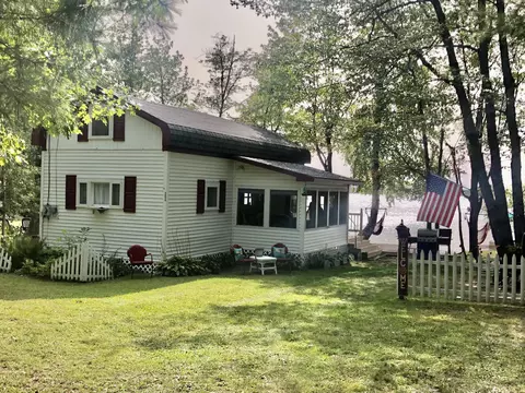 255 Birch Tree Dr, Hudson, ME 04449 photo 1