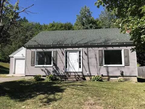 39 W River Rd, Waterville, ME 04901 photo 1
