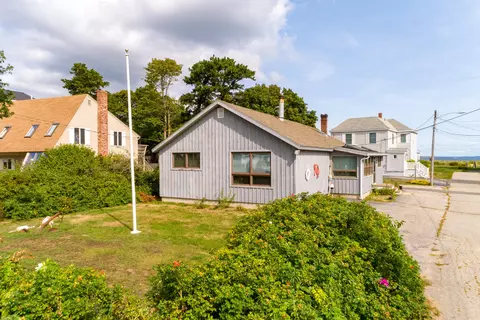 2 Edgewater Pl, Biddeford, ME 04005 photo 1
