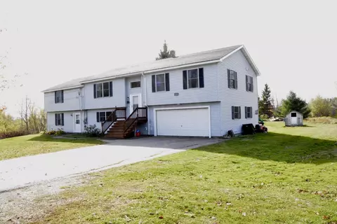 3922 Union St, Levant, ME 04456 photo 1