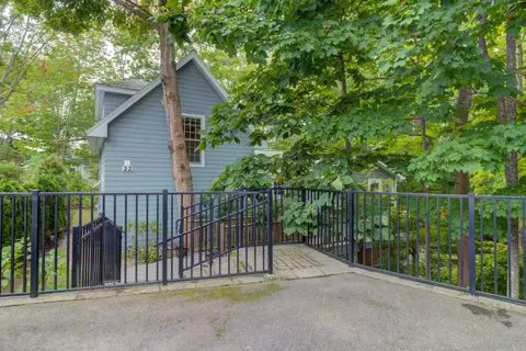 22 Perkins Cove Rd, Ogunquit, ME 03907 photo 1