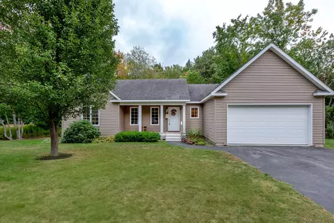 4 Judkins Ave, Bath, ME 04530 photo 1