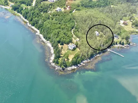 83 Petit Point Rd, Vinalhaven, ME 04863 photo 1