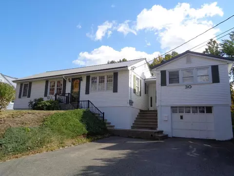 30 Colony Pl, Millinocket, ME 04462 photo 1