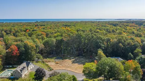 13 Seafields Ln, Saco, ME 04072 photo 1