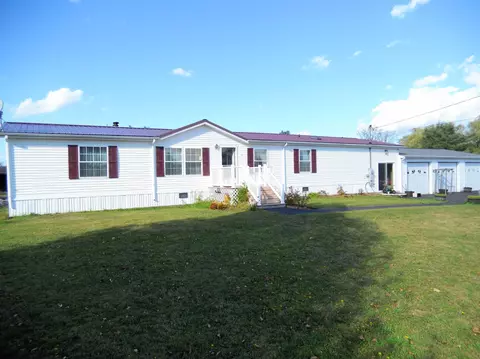 351 Exeter Rd, Corinth, ME 04427 photo 1