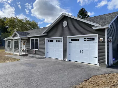 2 Papoose Dr, Biddeford, ME 04005 photo 1