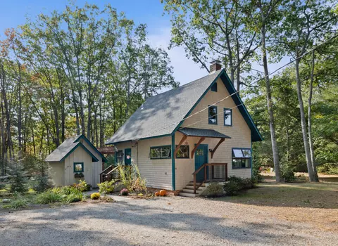 95 Captain Thomas Rd, Ogunquit, ME 03907 photo 1