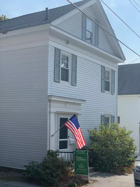 997 Middle St, Bath, ME 04530 photo 1