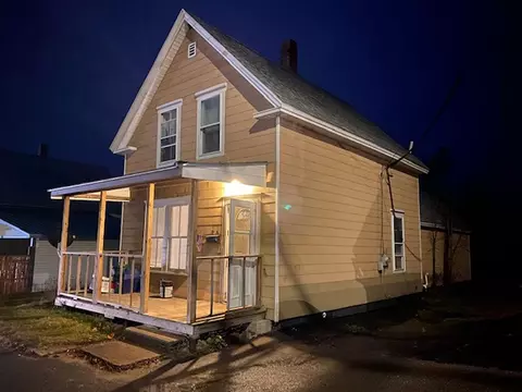 26 Main St, Jay, ME 04239 photo 1