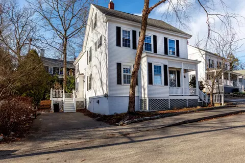 376 Front St, Bath, ME 04530 photo 1
