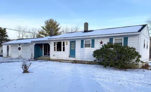 201 River Rd, Canton, ME 04221 photo 1