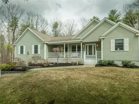 74 Meadow Ln, Ogunquit, ME 03907 photo 1