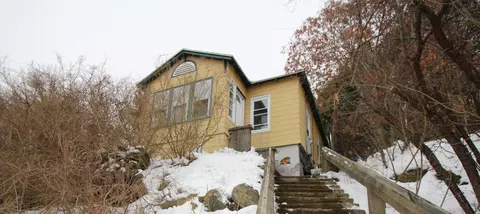 17 Vine St, Biddeford, ME 04005 photo 1