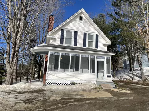 2 Maple St, Dexter, ME 04930 photo 1