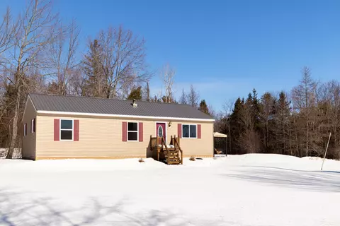 1116 Mullen Rd, Stetson, ME 04488 photo 1