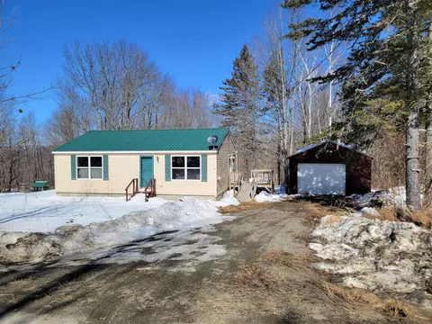 352 Brighton Rd, Solon, ME 04979 photo 1