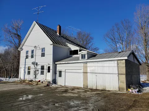 17 Park St, Phillips, ME 04966 photo 1