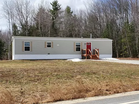 1496 Main St, Sumner, ME 04292 photo 1