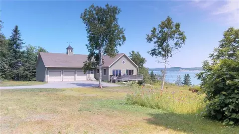 24 Comstock Ln, Lubec, ME 04652 photo 1