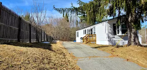 26 Hicks Rd, Augusta, ME 04330 photo 1