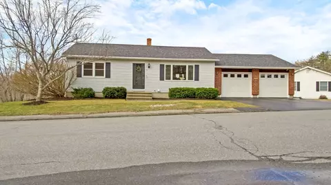 24 High Ridge Dr, Augusta, ME 04330 photo 1