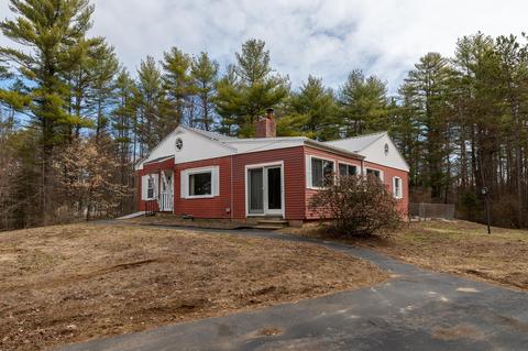 12 Lebanon Homes For Sale Lebanon Me Real Estate Movoto