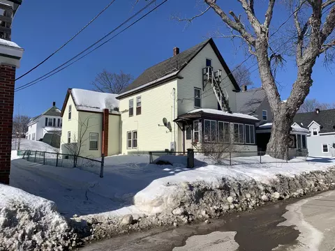 42 Aroostook Ave, Millinocket, ME 04462 photo 1