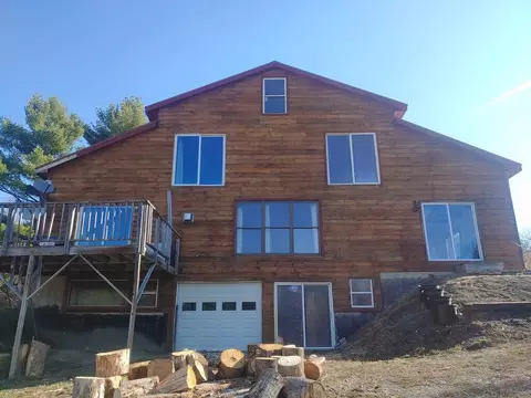 447 S Main St, Solon, ME 04979 photo 1