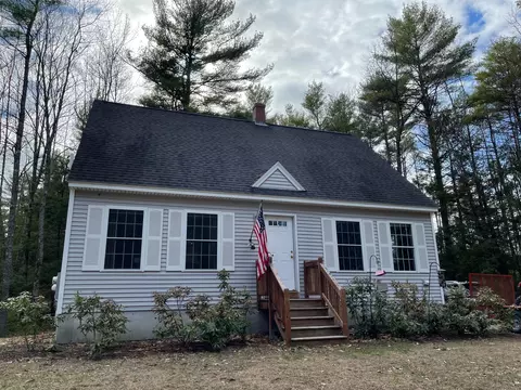 7 Lori Ln, Limerick, ME 04048 photo 1