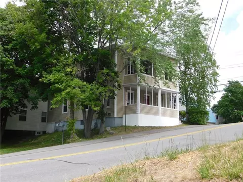 45 Pleasant St, Lewiston, ME 04240 photo 1