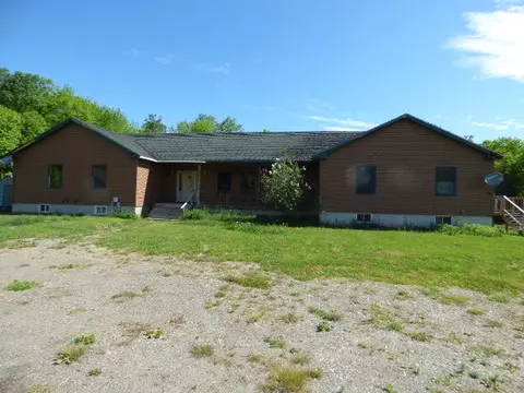 744 Grant Rd, Corinth, ME 04427 photo 1