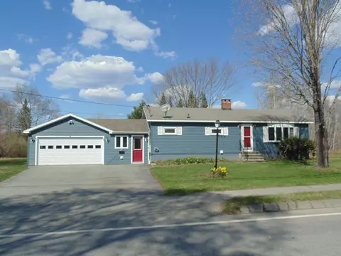 74 S Brewer Dr, Brewer, ME 04412 photo 1