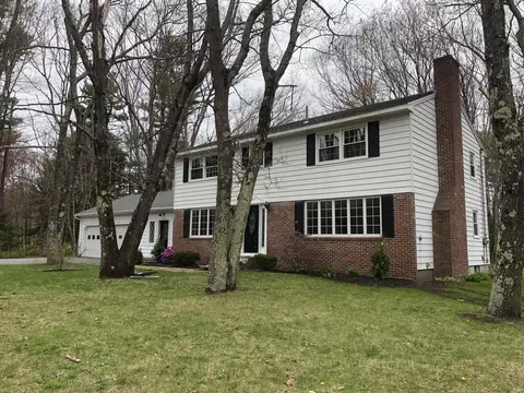 12 Arbor Ave, Topsham, ME 04086 photo 1